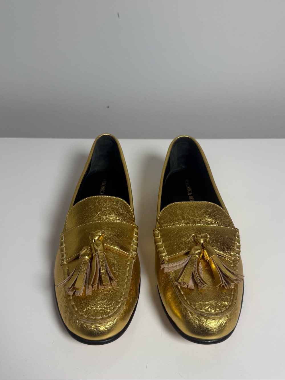 Veronica Beard Penny Tassel Gold Leather Loafers 6M